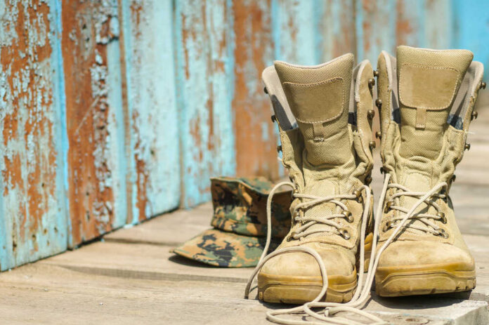 Old,Military,Combat,Boots