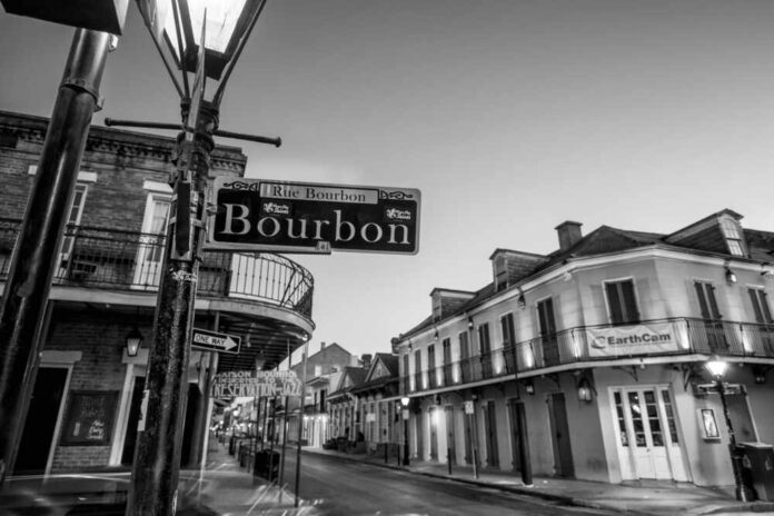 New,Orleans,,Louisiana,-,August,25:,Bourbon,Street,Sign,With