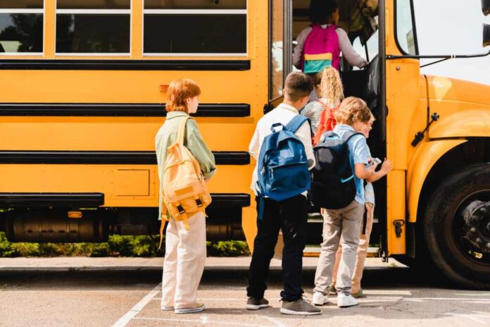 Summer,Holidays,Are,Over.schoolchildren,Kids,Pupils,Group,Of,Mixed,Race
