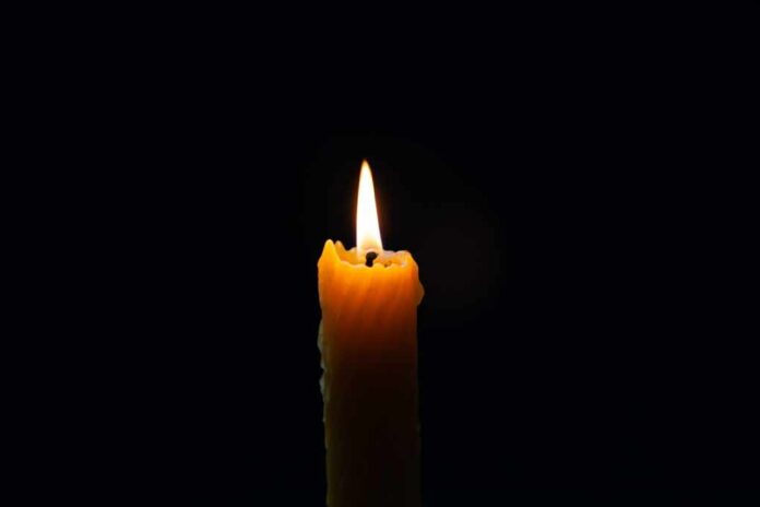Funeral,Candles,,Rip,Memorial,Condolence.,Candel,For,Death,Mourning,Memory.