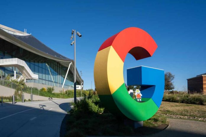 shutterstock_2523281315.jpg Colorful Google logo sculpture in front of a modern building